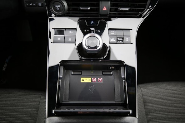 Vehicle image 6 Vehicle image 6