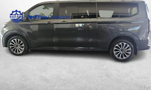 Fahrzeugbild FORD Tourneo C Bus 340 L1 2.5 Duratec 233 Titanium PHEV