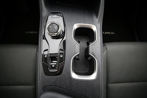 Vehicle image LEXUS RZ 450e Comfort