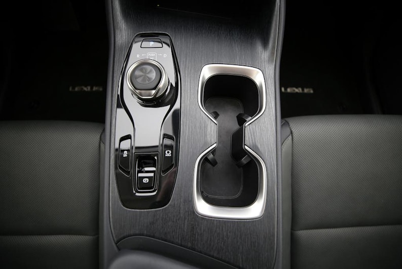 Vehicle image LEXUS RZ