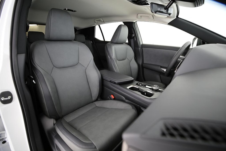 Vehicle image LEXUS RZ