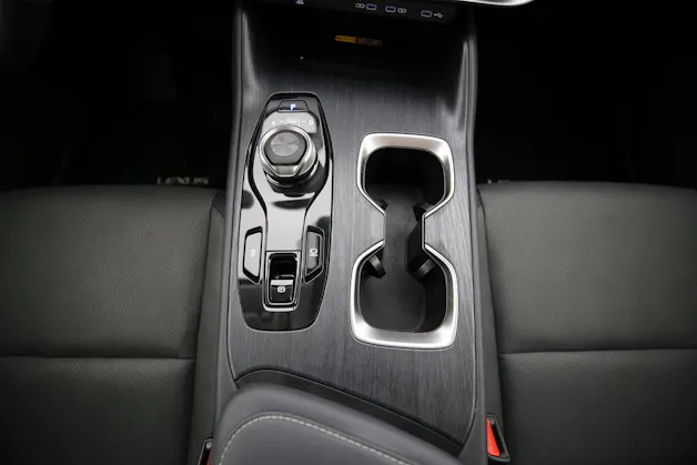 Lexus RZ 450e Comfort