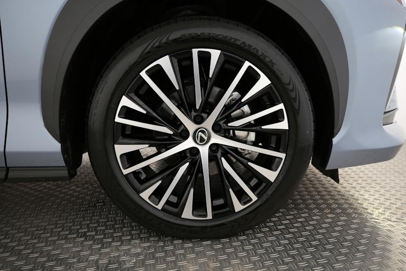 Vehicle image LEXUS RZ