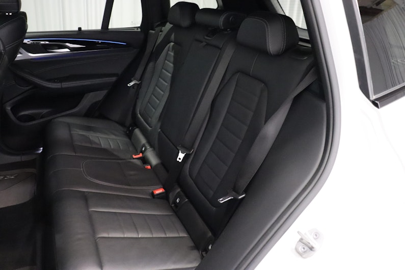 Vehicle image BMW X3