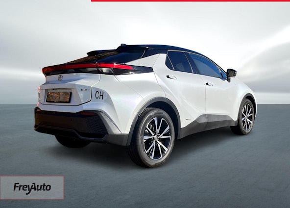 Vehicle image 3 Vehicle image 3