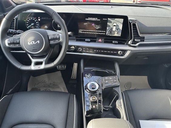 Vehicle image 8 Vehicle image 8