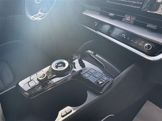 Vehicle image 7 Vehicle image 7