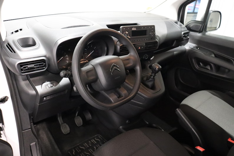 Vehicle image CITROEN BERLINGO