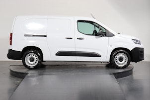 Vehicle image CITROEN Berlingo XL erhöhte Nutzlast 1.5 BlueHDi 100 S/S