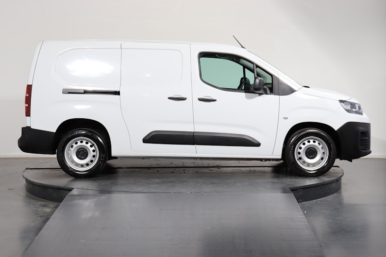 Vehicle image CITROEN BERLINGO