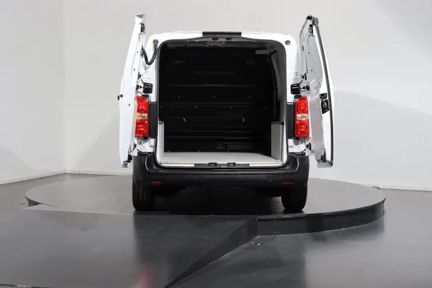Citroën Jumpy Kaw. M 1.5 BlueHDi 100 Swiss Edition S/S
