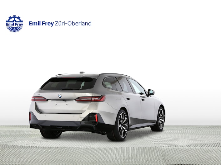 Vehicle image BMW 5 SERIES