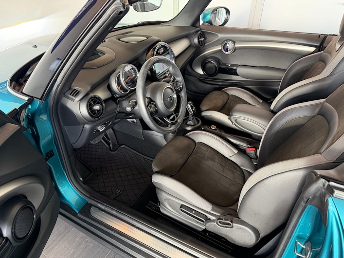 Vehicle image MINI MINI