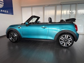 Vehicle image MINI Cabrio F57 1.5i Cooper