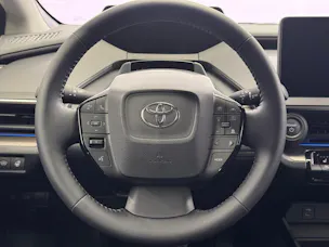 Toyota Prius 2.0 Plug-In-Hybrid Style