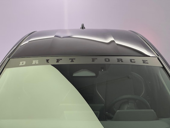 Vehicle image 18 Vehicle image 18