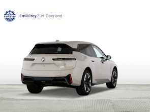 Vehicle image BMW iX xDrive60