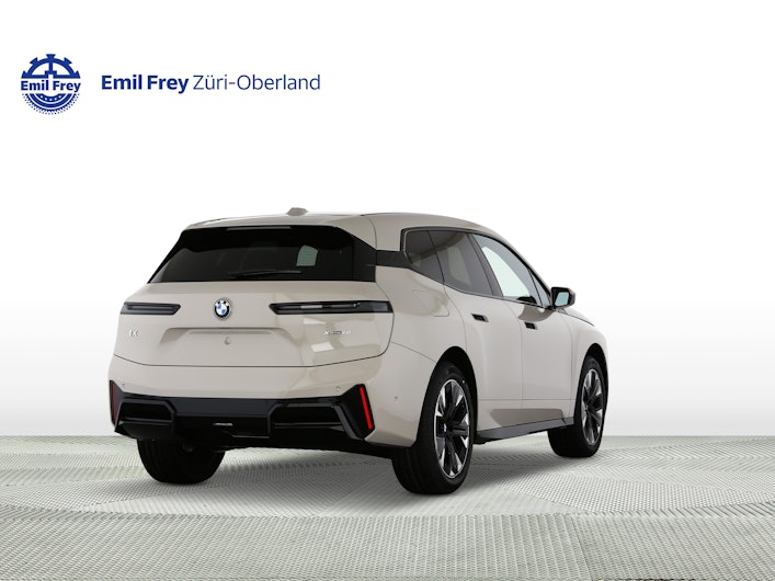 Vehicle image BMW iX