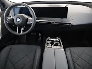 BMW iX xDrive60