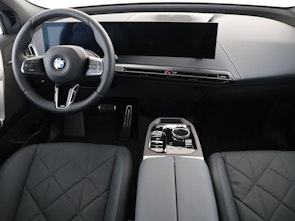 Vehicle image BMW iX xDrive60