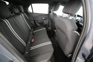 Vehicle image OPEL 1.2 T Hybrid GS