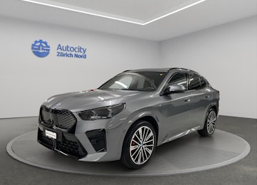 Vehicle image BMW iX2 30 xDrive30 Vehicle image BMW iX2 30 xDrive30