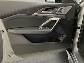 Vehicle image BMW iX2 30 xDrive