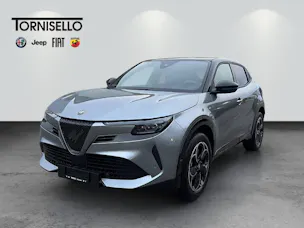Alfa Romeo Junior 1.2 Ibrida AWD Sky