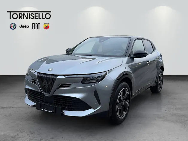 Alfa Romeo Junior 1.2 Ibrida AWD Sky