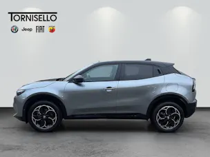 Alfa Romeo Junior 1.2 Ibrida AWD Sky