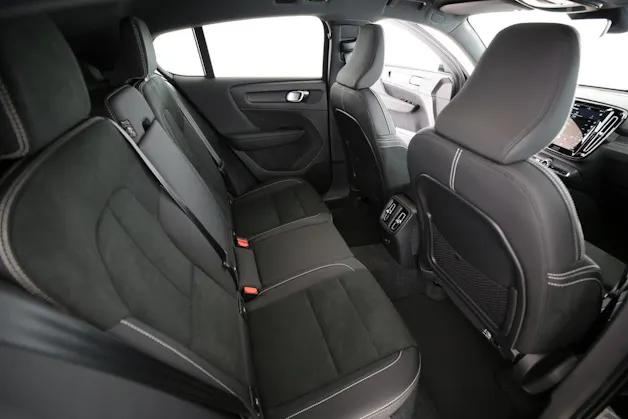 Volvo EC40 Twin Performance Black Edition AWD