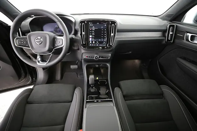 Volvo EC40 Twin Performance Black Edition AWD