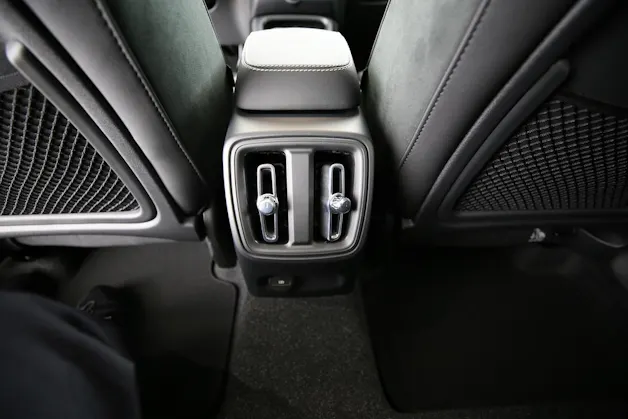 Volvo EC40 Twin Performance Black Edition AWD