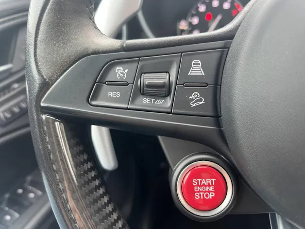 Alfa Romeo Stelvio 2.9 V6 Biturbo Q4 Quadrifoglio