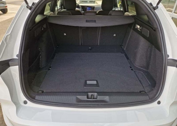 Vehicle image 13 Vehicle image 13