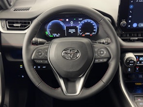 Vehicle image TOYOTA RAV4 2.5 Plug-In-Hybrid Platinum