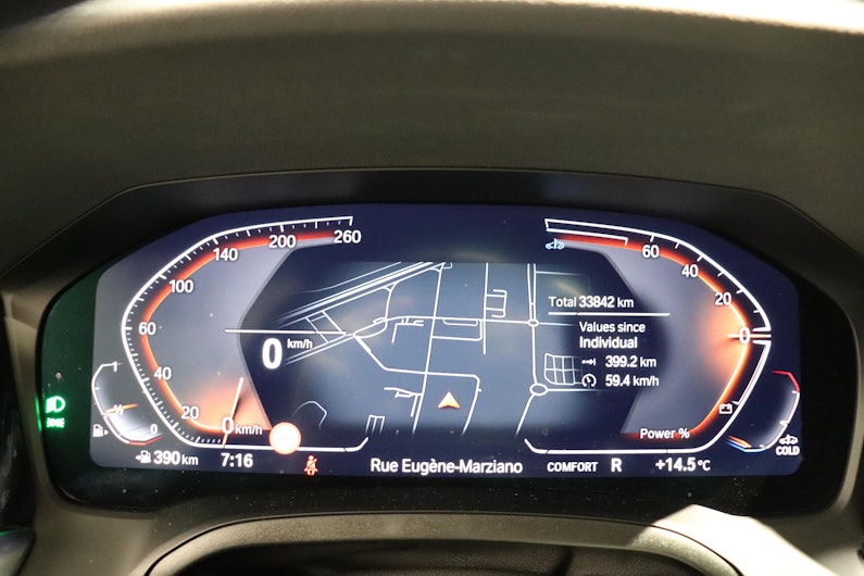 Vehicle image BMW 3 SERIES