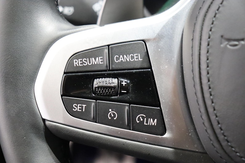 Vehicle image BMW 3 SERIES