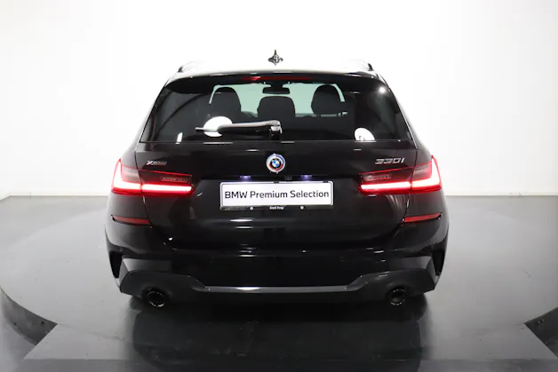 BMW 330i xDrive Touring