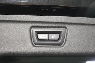 BMW 330i xDrive Touring