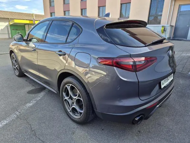 Alfa Romeo Stelvio 2.0 Q4 Sprint