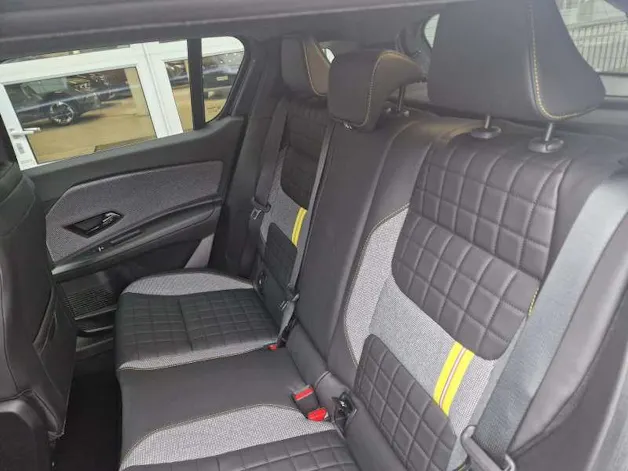 Renault R4 E-TECH ELECTRIC iconic 150PS Comfort Range