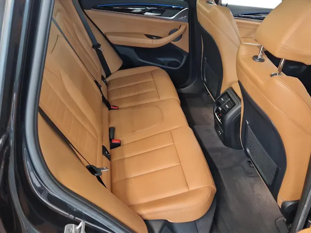 BMW iX3 Impressive