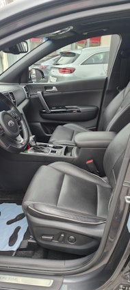 Vehicle image 10 Vehicle image 10