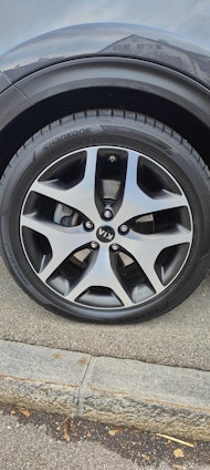 Vehicle image 8 Vehicle image 8