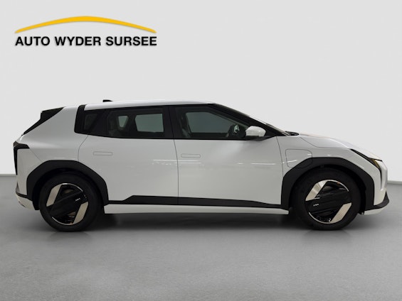 Vehicle image 6 Vehicle image 6