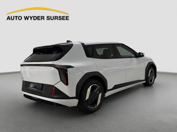 Vehicle image 5 Vehicle image 5