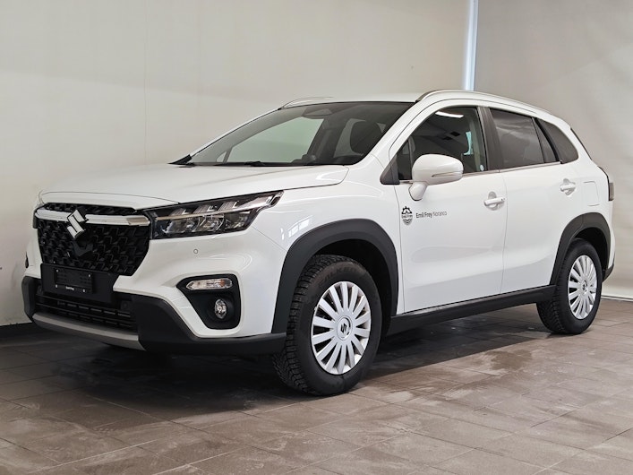 Vehicle image SUZUKI S-CROSS