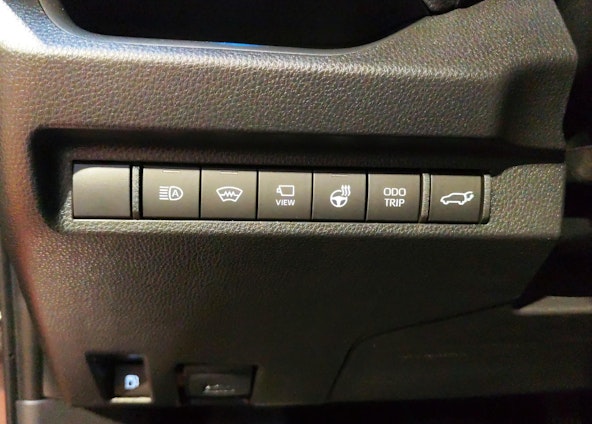 Vehicle image 14 Vehicle image 14