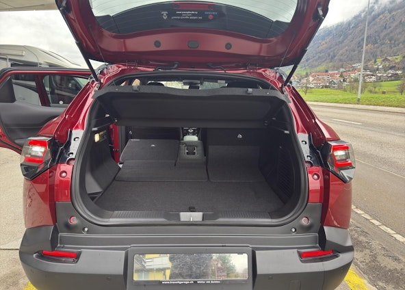 Vehicle image 14 Vehicle image 14